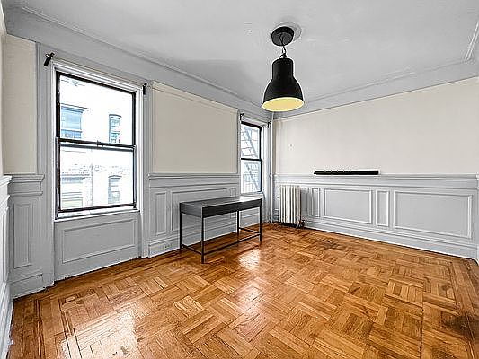 3rd image of 665 W 160th St APT 5E