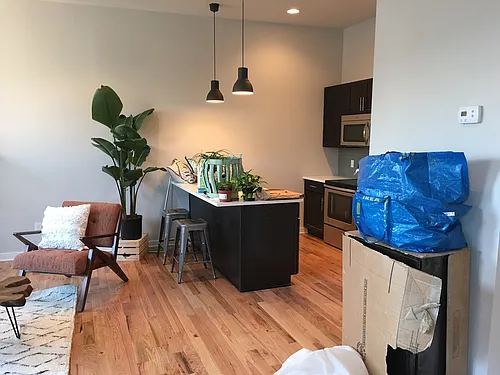 Floor plan 304