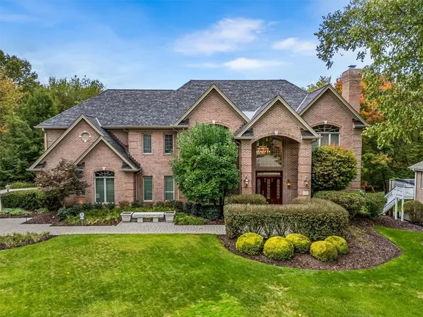 211 Whetherburn Dr, Wexford, PA 15090