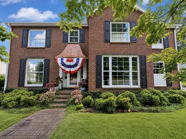 307 W Main St, Smithville, TN 37166