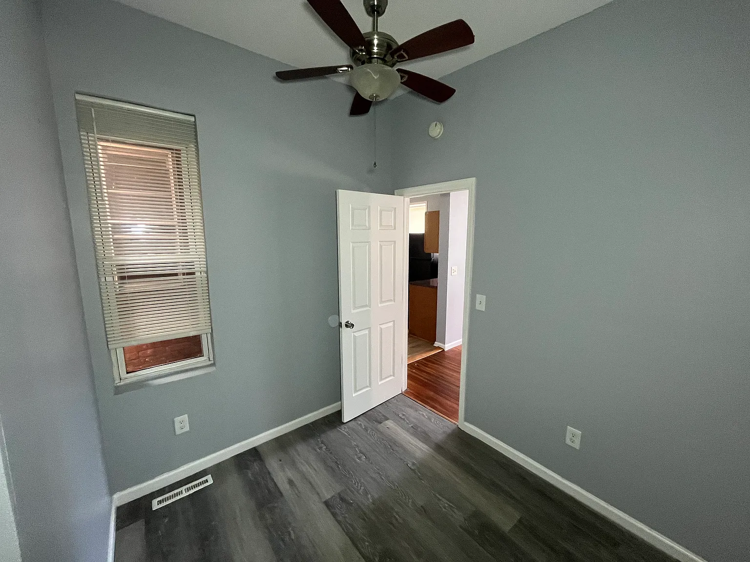 249 Liberty St — Photo 4