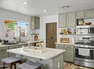 10883 S Sky Kristen Loop, Vail, AZ 85641