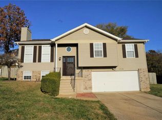 2124 Sante Fe Cir, Arnold, MO 63010