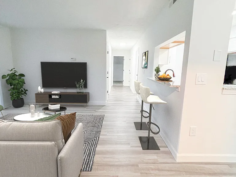 Hilltop Apartments — Photo 28