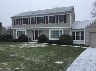 126 Stone Hedge Dr, Toms River, NJ 08753