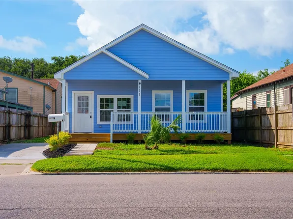 4111 Avenue Q, Galveston, TX 77550