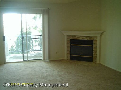 3rd image of 2548 Avenida Del Vis APT 203