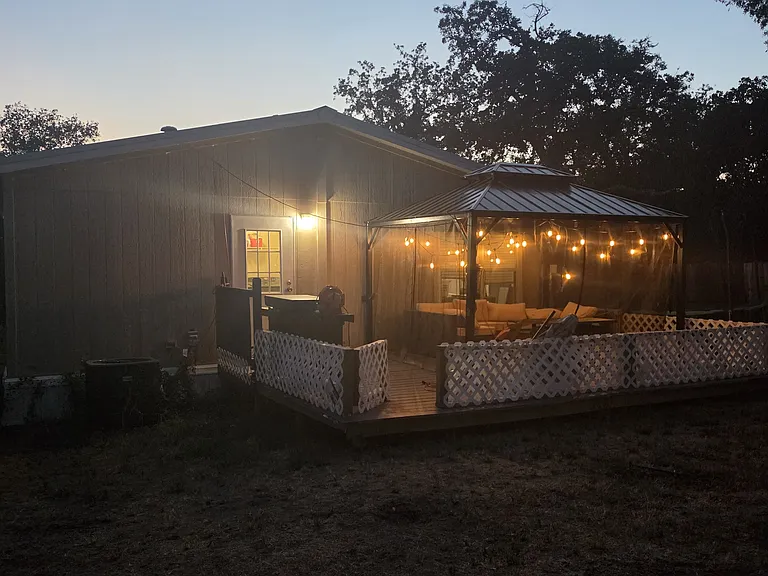 5807 Arrowhead Dr — Photo 1