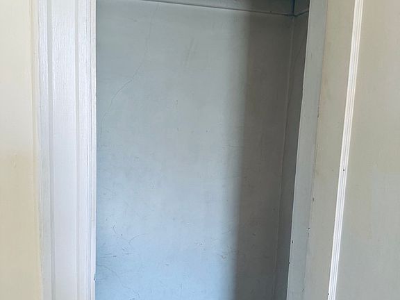 5th image of 36 Cold Spring Pl #1