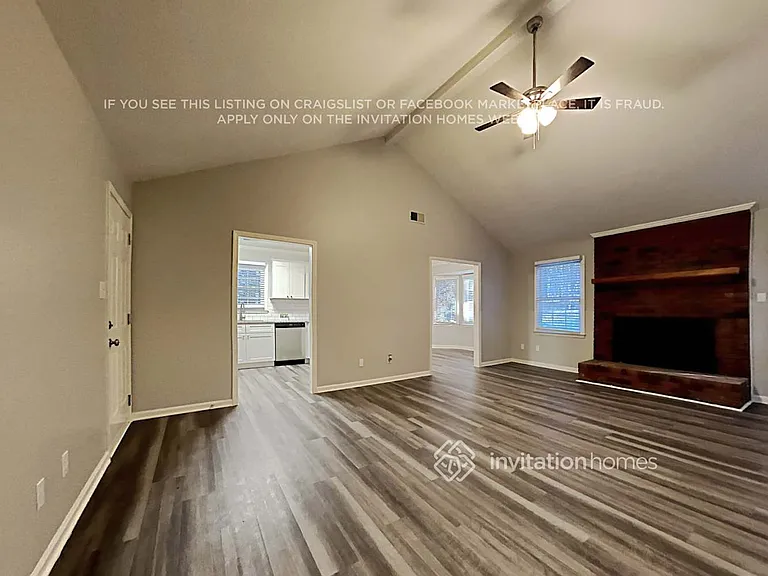 4091 Woodbury Ter NW — Photo 4