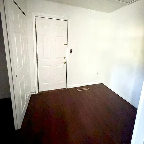 1403 Centennial Dr — Photo 6