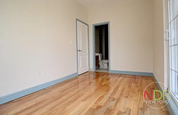 Rented by Next Door Realty NYC | media 44