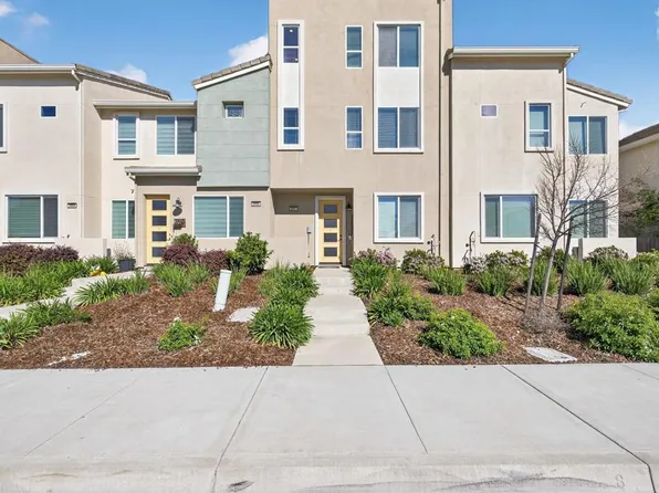 2561 Natomas Xing, Sacramento, CA 95834