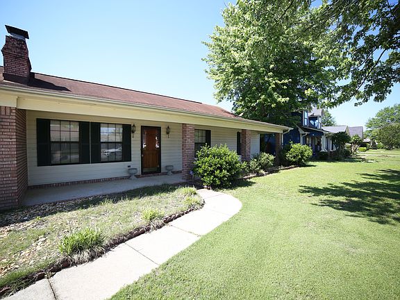 5th image of 3951 Cypress St