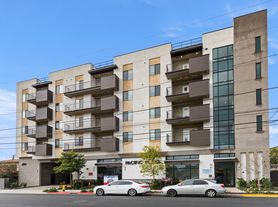 419 N Chandler Ave