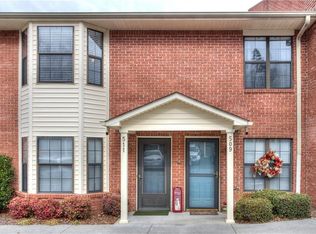 511 Mount Vernon Dr, Calhoun, GA 30701