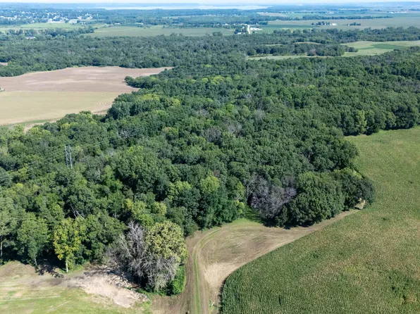 0 Holly Rd, Fulton, IL 61252