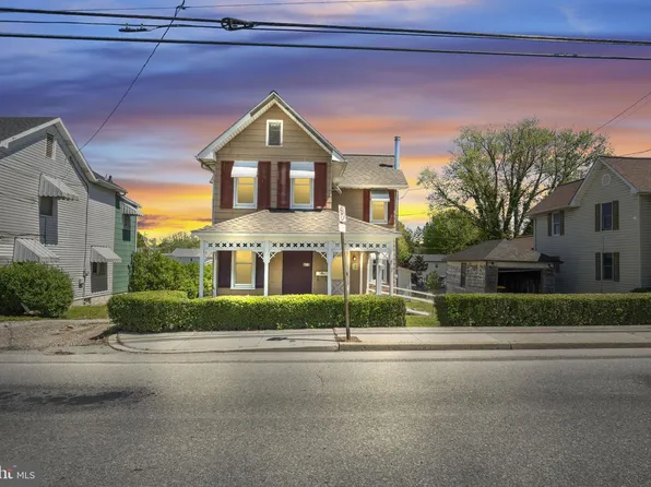 870 Baltimore St, Hanover, PA 17331