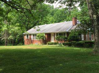 3015 Mossy Crk, Charlottesville, VA 22901