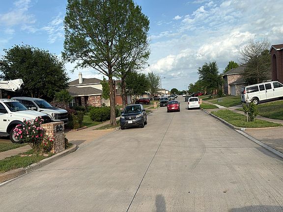 5th image of 927 White Dove Dr