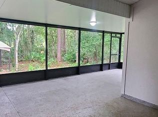 15583 Chir Pine Dr, Jacksonville, FL 32218