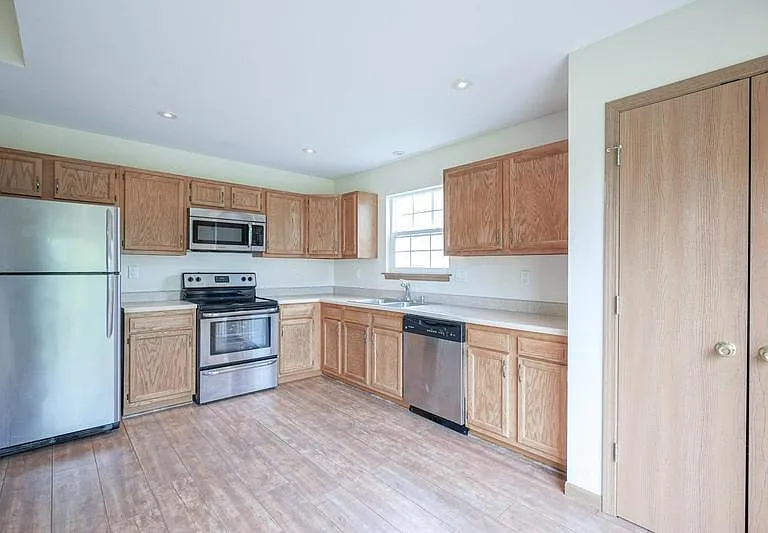 3117 Bluster Dr — Photo 16