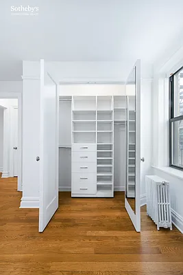 Sold by Sotheby's International Realty | media 12