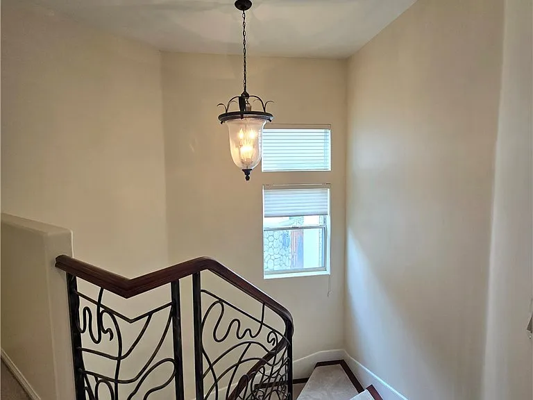 8219 Somerset Pl — Photo 17