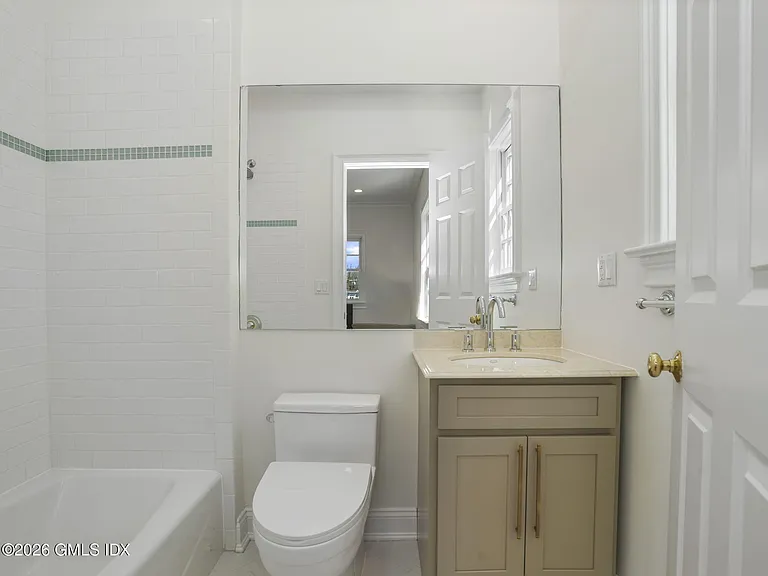 147 Holly Hill Ln #9 — Photo 21