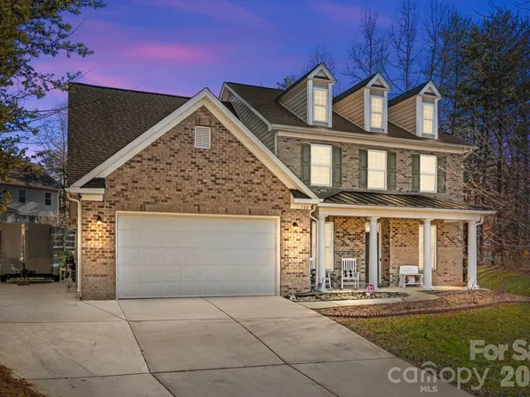108 Tartan Pl, Mooresville, NC 28115