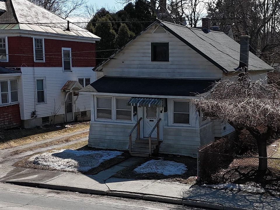 1st image of 415 County Street