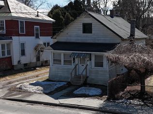 415 County St, Bennington, VT 05201