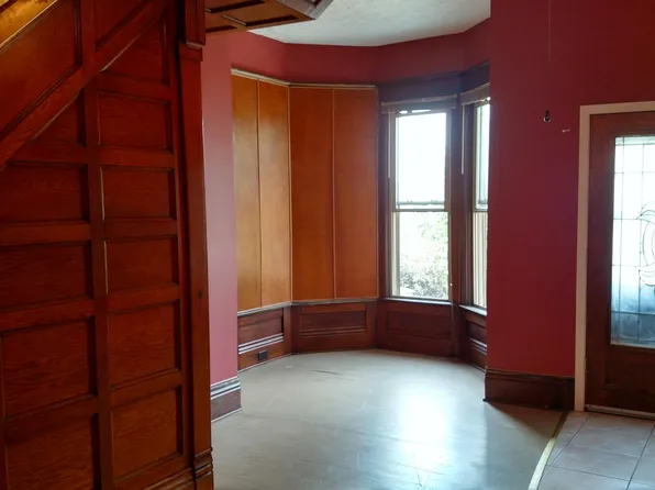 316 3rd St NE, Massillon, OH 44646