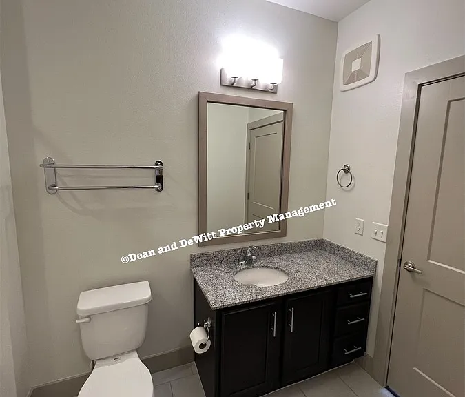 New Luxury Rentals In The Heart of Largo — Photo 14