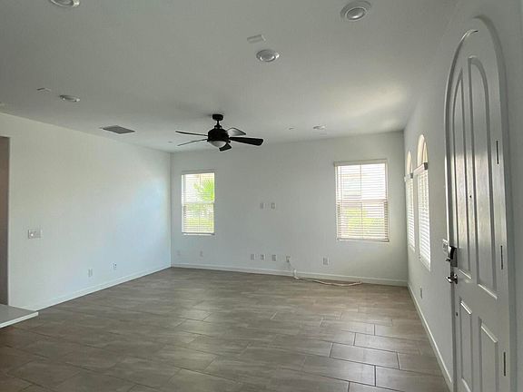 4th image of 4077 S Sabrina Dr #128