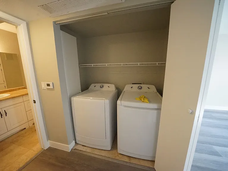 1150 N Buffalo Dr #1112-27 — Photo 12