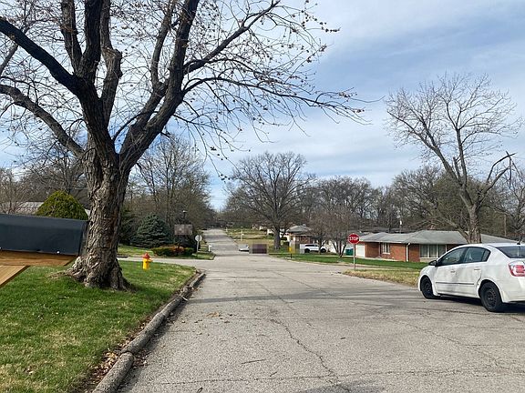 5th image of 10108 Maraldo Pl