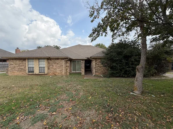 7217 Fuller Cir, Fort Worth, TX 76133