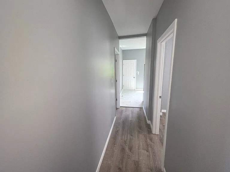3237 Seymour Ave — Photo 12