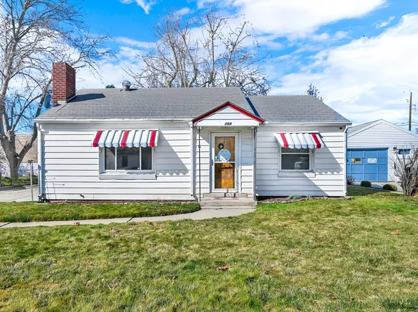 789 N Hill Villa Dr, Layton, UT 84041