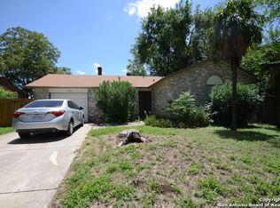 5922 Cliffmore Dr, San Antonio, TX 78250