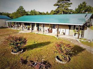 20698 Bee Rock Dr, Raymondville, MO 65555