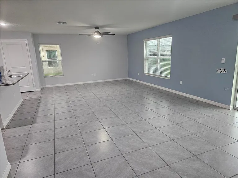 10116 Charlotte Dr — Photo 46