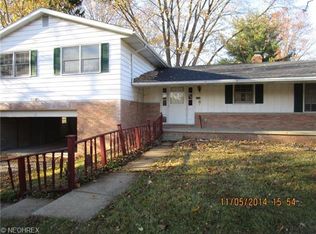 2497 Smith Rd, Akron, OH 44333