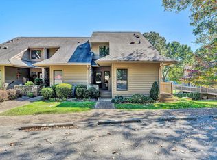 210 Monoacan Trl, Huddleston, VA