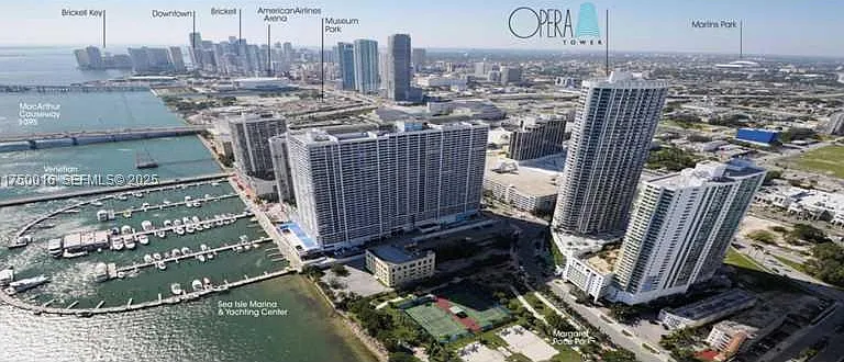 1750-1750 N Bayshore Dr #53 — Photo 11