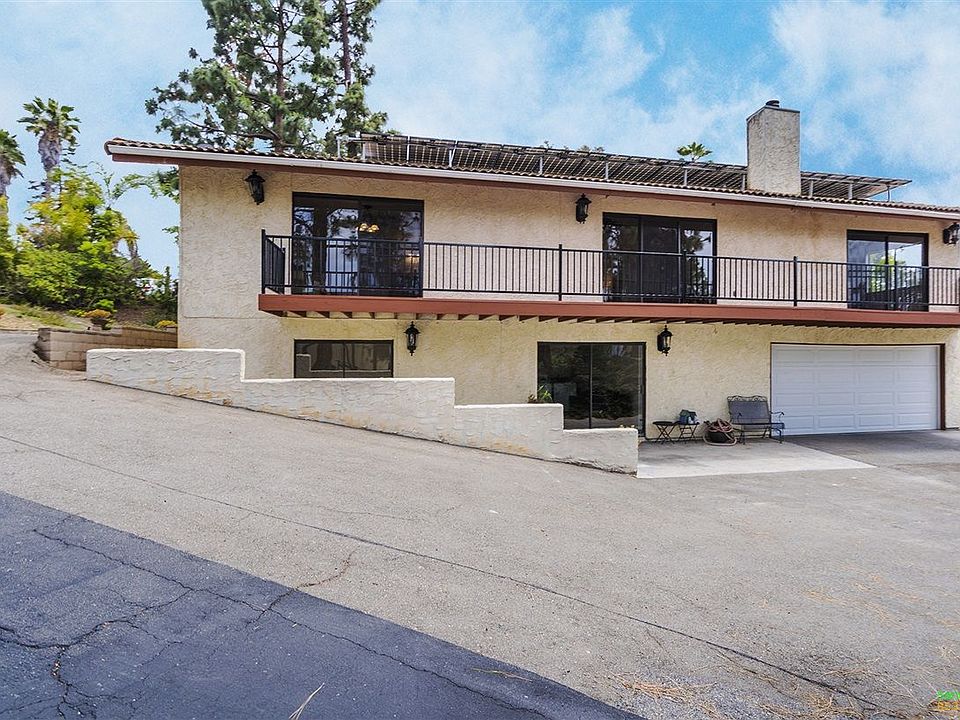 1st image of 2545 Pruett Dr