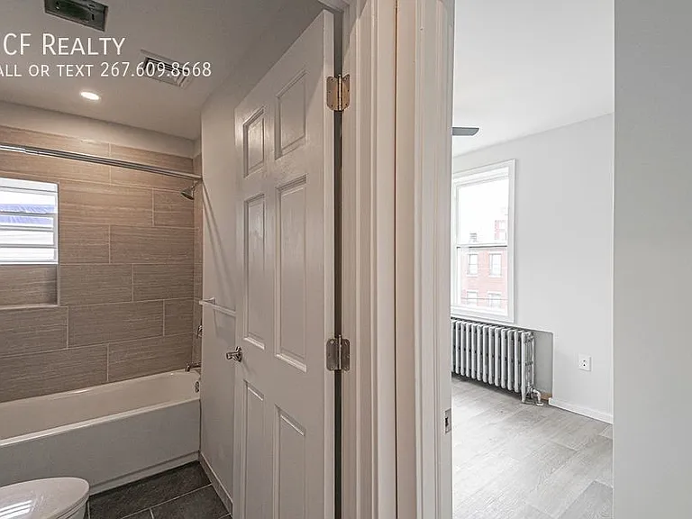 825 S 12th St — Photo 12