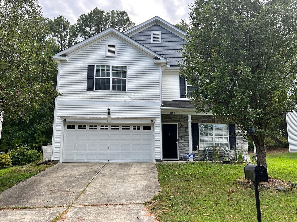 1st image of 1709 Medallion Dr
