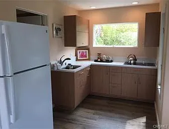11771 Laurelwood Dr — Photo 10